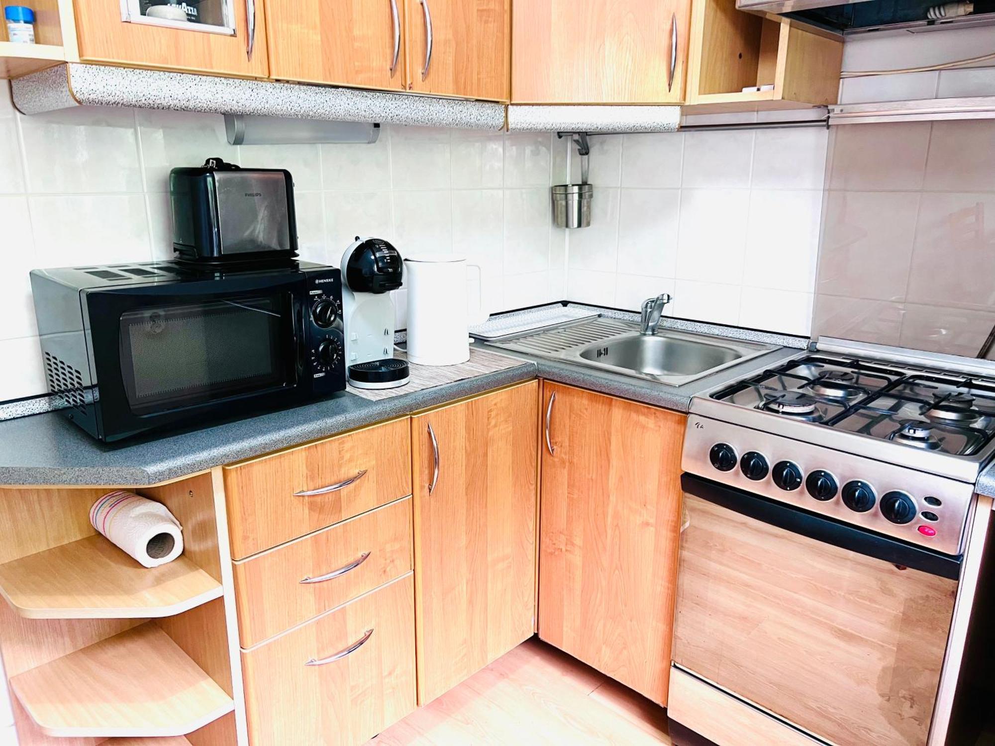 Comfy Classic Apartment In ทราไก ภายนอก รูปภาพ